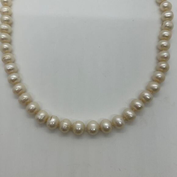 Cultured Pearl Necklace With Sterling Silver Lobster Clasp 18" Freshwater - Picture 7 of 14